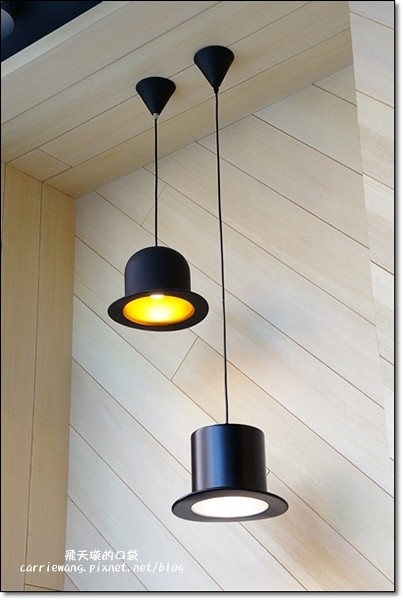 【台中蛋糕甜點】i sweet法國甜點沙龍。Bistro88甜點工作室，空間明亮，甜點可愛 @飛天璇的口袋