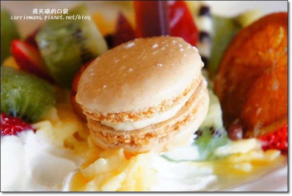 尋鹿咖啡 Caribou Caf&eacute;｜麋鹿拉花拿鐵好卡哇伊，澎派鬆餅好吃又吸睛，才剛吃完就開始懷念 @飛天璇的口袋