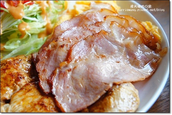 【台中早午餐】奧樂美特．Olimato Bistro。北屯地區精緻大份量早午餐推薦(2/13~2/23開幕期間，兩人同行第二人半價) @飛天璇的口袋