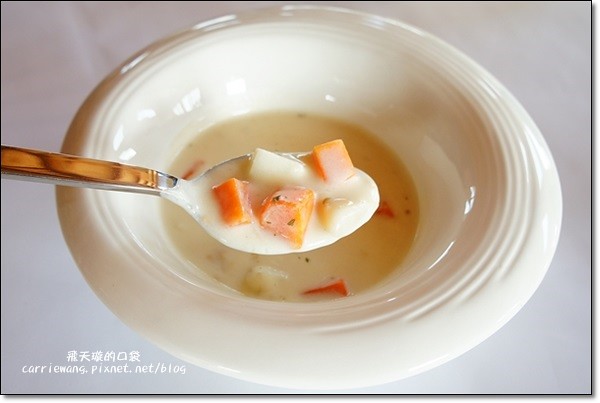 【台中蛋糕甜點】蝴蝶橋甜點美食莊園。法式甜點吸睛又華麗，腹地廣大環境悠閒，北屯區美食又一發 @飛天璇的口袋