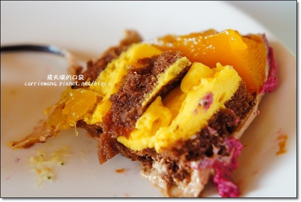 【台中蛋糕甜點】蝴蝶橋甜點美食莊園。法式甜點吸睛又華麗，腹地廣大環境悠閒，北屯區美食又一發 @飛天璇的口袋