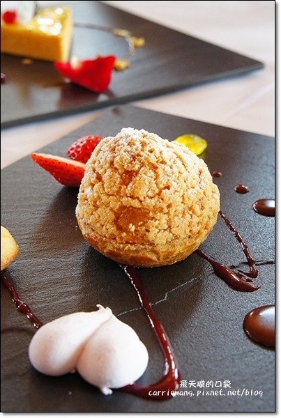 【台中蛋糕甜點】蝴蝶橋甜點美食莊園。法式甜點吸睛又華麗，腹地廣大環境悠閒，北屯區美食又一發 @飛天璇的口袋