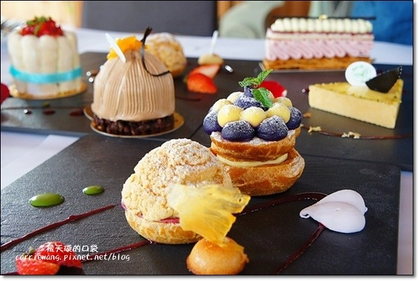 【台中蛋糕甜點】蝴蝶橋甜點美食莊園。法式甜點吸睛又華麗，腹地廣大環境悠閒，北屯區美食又一發 @飛天璇的口袋