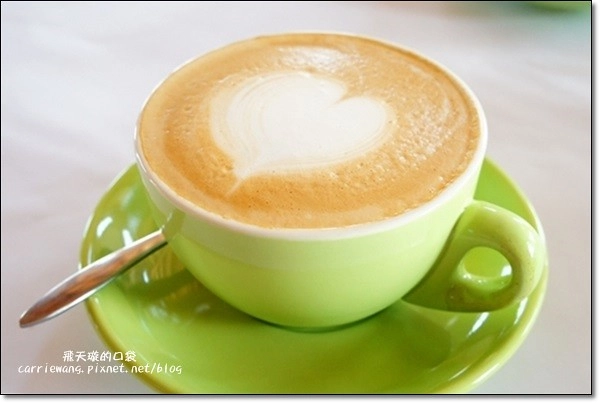 【台中蛋糕甜點】蝴蝶橋甜點美食莊園。法式甜點吸睛又華麗，腹地廣大環境悠閒，北屯區美食又一發 @飛天璇的口袋