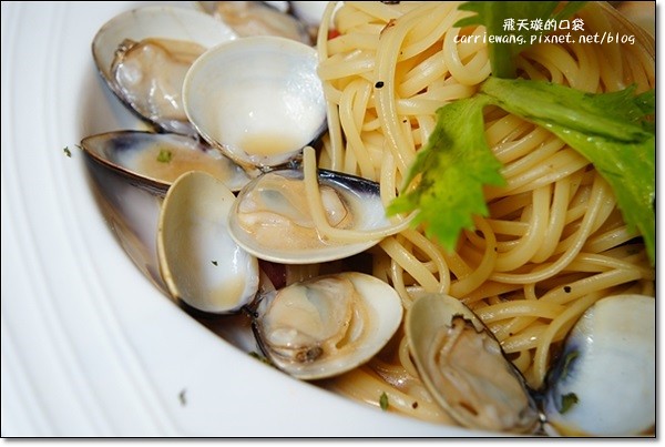 鄰居家 Next Door｜餐點份量十足，道地美式早午餐，永康街美食新選擇 @飛天璇的口袋