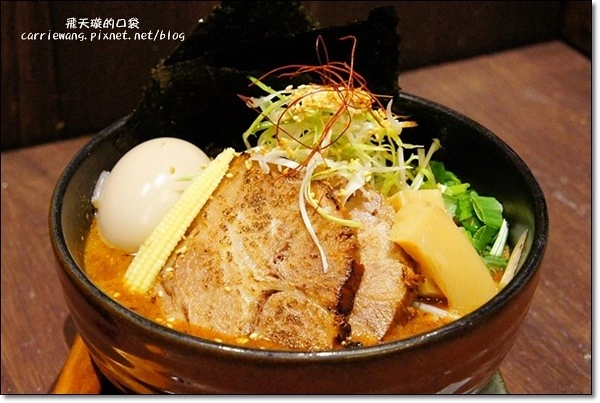鷹流辛味噌拉麵(惡鬼warugaki)｜重口味的辛味噌拉麵，滿滿的膠原蛋白，辣度直搗腦門 @飛天璇的口袋