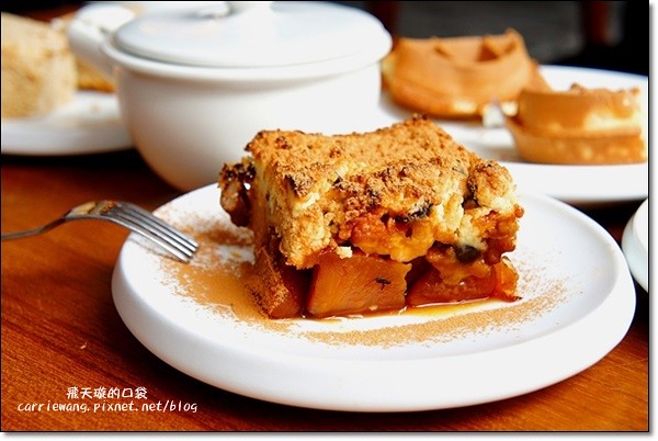 【台中下午茶】KOPHY。轉角遇見咖啡哲理，品嚐悠閒的生活溫度，甜點是午后最美的小確幸 @飛天璇的口袋