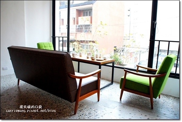 【台中下午茶】KOPHY。轉角遇見咖啡哲理，品嚐悠閒的生活溫度，甜點是午后最美的小確幸 @飛天璇的口袋