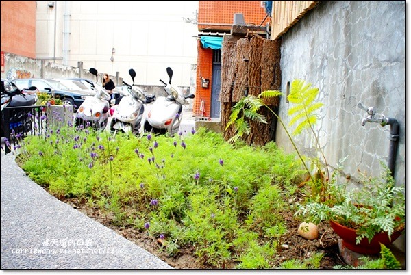 【台中下午茶】KOPHY。轉角遇見咖啡哲理，品嚐悠閒的生活溫度，甜點是午后最美的小確幸 @飛天璇的口袋