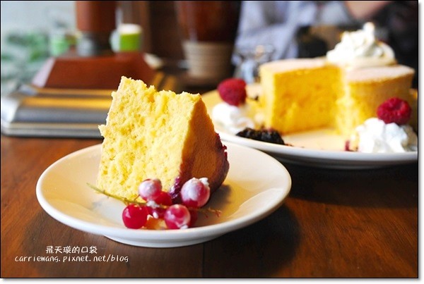 台中太平｜巫師咖啡．超厚日式鬆餅，自家煎焙咖啡豆 @飛天璇的口袋