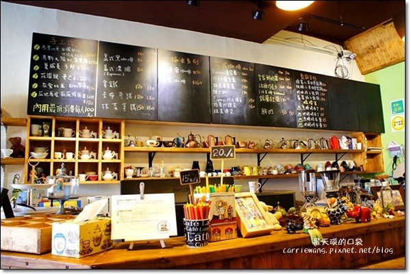 台中太平｜巫師咖啡．超厚日式鬆餅，自家煎焙咖啡豆 @飛天璇的口袋
