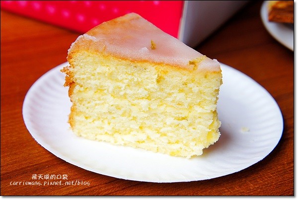 【台中漢堡推薦】D&A Burger Store(Devil&Angel魔鬼與天使漢堡)。同場加映：樂蒙地檸檬蛋糕，爽口好吃啊！ @飛天璇的口袋