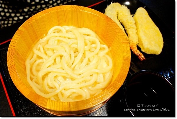 【台中日式餐廳】鬼瓦烏龍麵。日本香川讚岐手打烏龍麵，Q彈清爽又古溜(試賣期間3/16~3/21有折扣優惠) @飛天璇的口袋