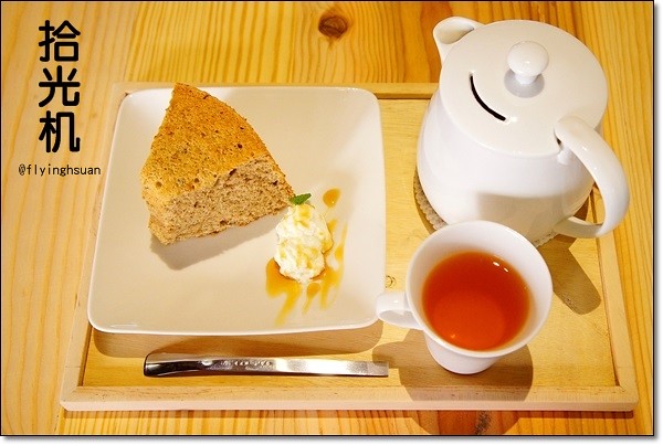 【台中下午茶】拾光机。拾光機壹號重新啟航，將老宅賦予新生命，日式木造建築環境更優，氛圍更棒 @飛天璇的口袋
