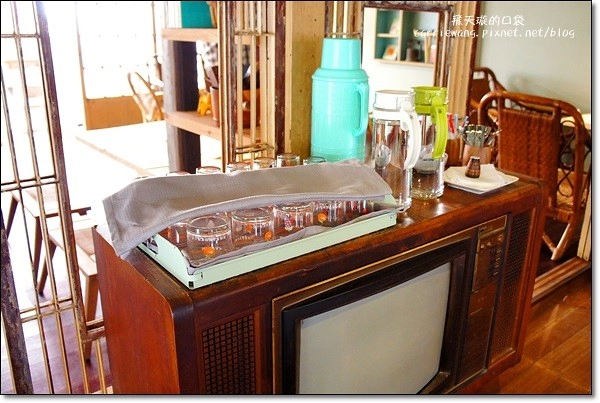 【台中下午茶】拾光机。拾光機壹號重新啟航，將老宅賦予新生命，日式木造建築環境更優，氛圍更棒 @飛天璇的口袋