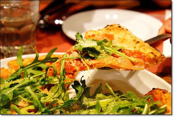 K2小蝸牛廚房。拿坡里AVPN機構認證的披薩，再訪尋找記憶中的味道 @飛天璇的口袋