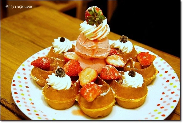 【台中下午茶】Hana Cafe。日系鄉村雜貨風店，環境溫馨可愛@台中新光三越B1 @飛天璇的口袋