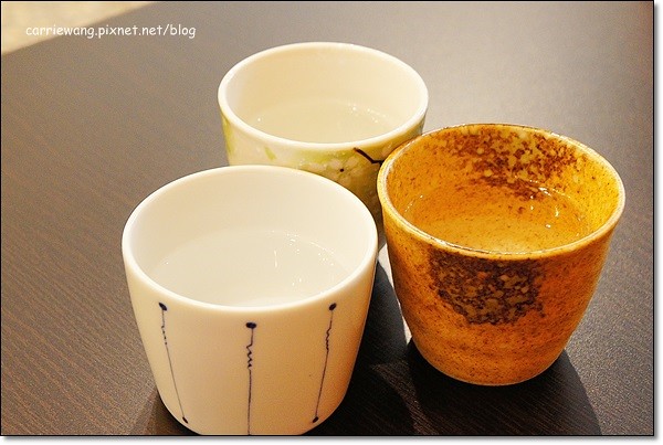 【台中下午茶】順咖啡．Soon Caf&eacute;。樸實小巧的咖啡館，咖啡好喝，甜點好吃&hellip; @飛天璇的口袋