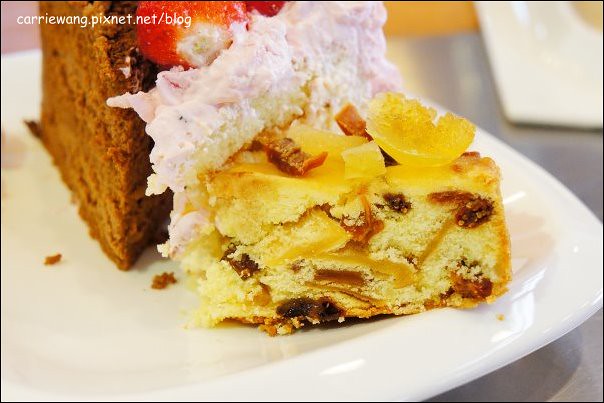 【台中蛋糕甜點】8巷23號 Orobello。義大利西西里手工蛋糕/冰淇淋專賣店，義大利師傅手工製作(外帶母親節蛋糕即日起預定打8折) @飛天璇的口袋