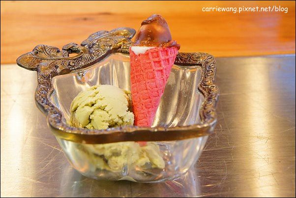 【台中蛋糕甜點】8巷23號 Orobello。義大利西西里手工蛋糕/冰淇淋專賣店，義大利師傅手工製作(外帶母親節蛋糕即日起預定打8折) @飛天璇的口袋