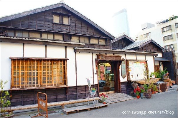 【台中蛋糕甜點】8巷23號 Orobello。義大利西西里手工蛋糕/冰淇淋專賣店，義大利師傅手工製作(外帶母親節蛋糕即日起預定打8折) @飛天璇的口袋