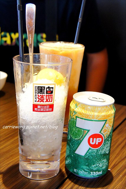 【台中港式飲茶】哄供茶餐廳。香港師傅坐陣，餐點便宜又超值，4/11(五)前全面打6折 @飛天璇的口袋
