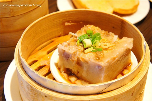 【台中港式飲茶】哄供茶餐廳。香港師傅坐陣，餐點便宜又超值，4/11(五)前全面打6折 @飛天璇的口袋