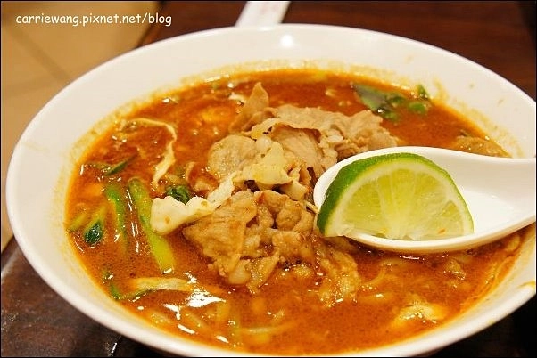 【台北美食推薦】誠記越南麵食館。30年的好味道，每一道都很出色，永康街排隊好料理 @飛天璇的口袋