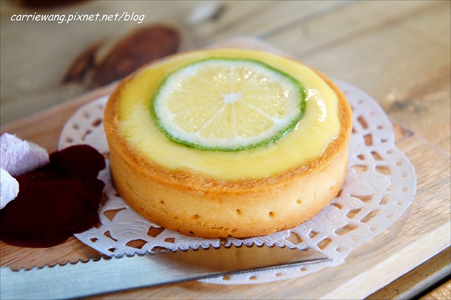 【台中蛋糕甜點】菈唯思法式甜點．La Vie Douce。檸檬塔酸不溜丟，但是好吃又驚艷，逢甲商圈美食推薦！ @飛天璇的口袋