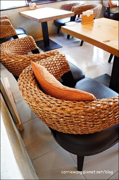 【台中下午茶】初綠和風定食。午后來份抹茶，體驗日式風情，生意盎然，環境雅緻 @飛天璇的口袋