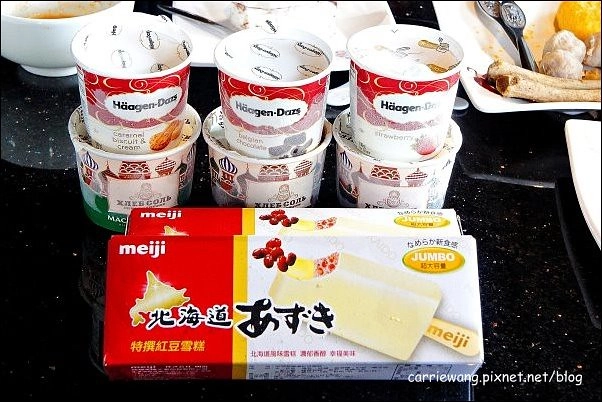 【台中火鍋推薦】嗆頂級麻辣鴛鴦火鍋。頂級帝王蟹/天使蝦/鮑魚吃到飽，翹班來吃也值得，好吃推薦！ @飛天璇的口袋