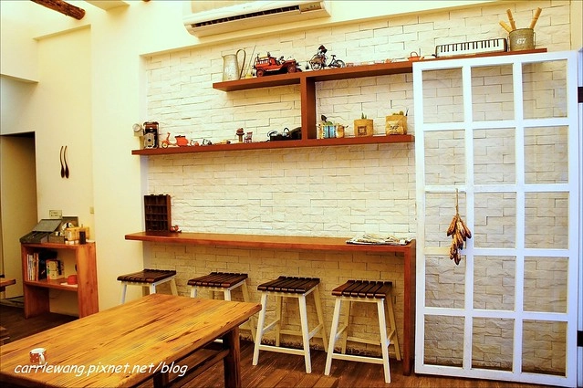 彰化巴特早午餐｜挑戰5公分之極限，費時30分鐘才可以完成的厚鬆餅，彰化現在也吃的到了哦！ @飛天璇的口袋