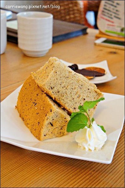 【台中下午茶】初綠和風定食。午后來份抹茶，體驗日式風情，生意盎然，環境雅緻 @飛天璇的口袋