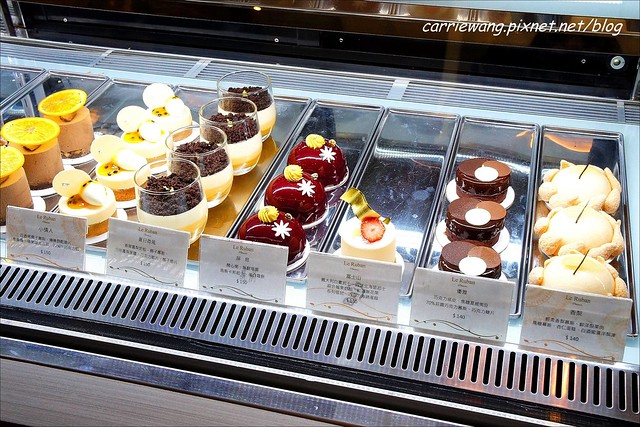 法朋烘焙甜點坊 Le Ruban Patisserie｜終於造訪傳聞中的人氣甜點店，檸檬蛋糕真的好好吃呀！ @飛天璇的口袋