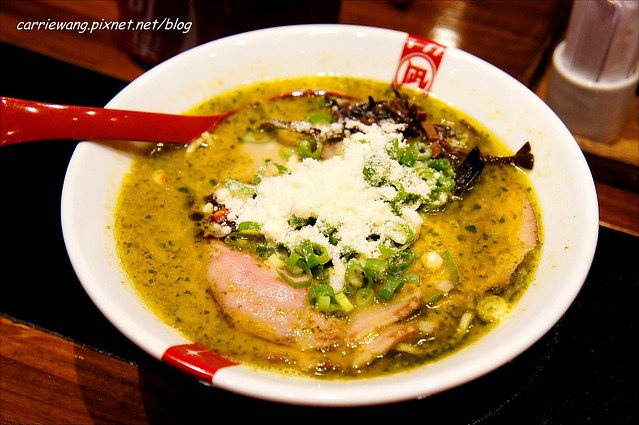 台中西屯｜Nagi豚骨拉麵 凪．東京拉麵大賞冠軍，每週都推出限定王 @飛天璇的口袋
