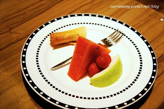 【台中美食推薦】三A鐵板燒。餐點變化性大，商業午餐CP值高，咖啡也好好喝，值得再訪！ @飛天璇的口袋