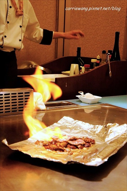 【台中美食推薦】三A鐵板燒。餐點變化性大，商業午餐CP值高，咖啡也好好喝，值得再訪！ @飛天璇的口袋