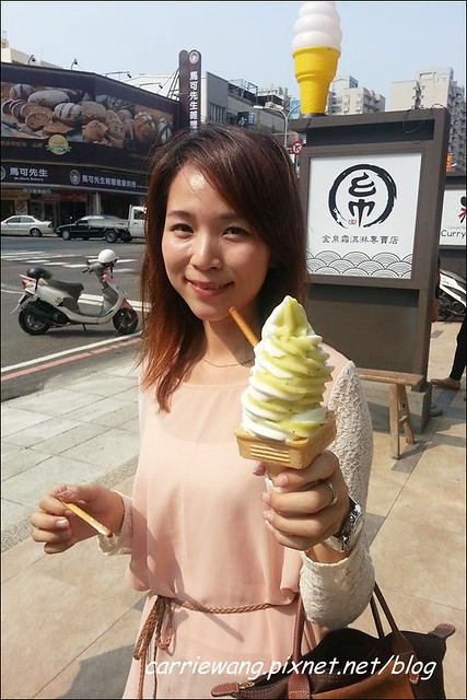 【台中冰品推薦】金帛霜淇淋專賣店。夏天就是要吃冰淇淋，還有季節限定口味，(4/27~4/30兩人同行，第二個半價) @飛天璇的口袋