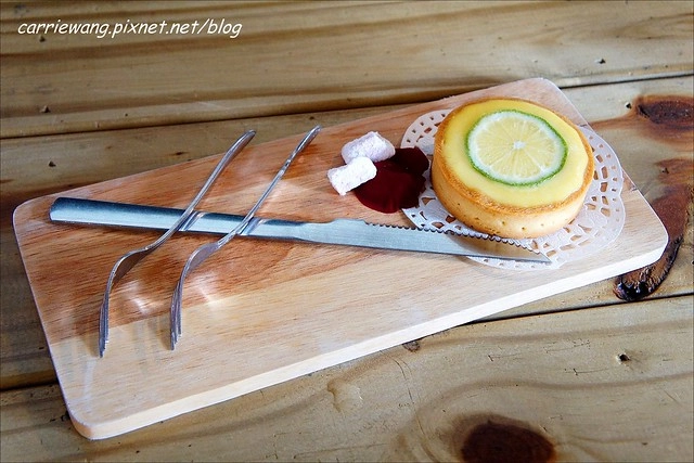 【台中蛋糕甜點】菈唯思法式甜點．La Vie Douce。檸檬塔酸不溜丟，但是好吃又驚艷，逢甲商圈美食推薦！ @飛天璇的口袋