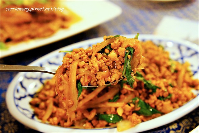 【台中泰式料理】泰國麵王泰式餐廳。平價好吃的泰式餐廳，連泰國人也推薦好吃又道地 @飛天璇的口袋