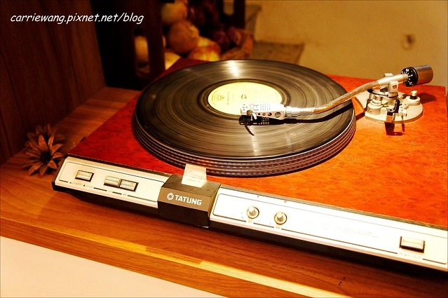 彰化巴特早午餐｜挑戰5公分之極限，費時30分鐘才可以完成的厚鬆餅，彰化現在也吃的到了哦！ @飛天璇的口袋