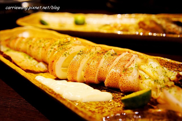 【台中居酒屋推薦】吳留手串燒居酒屋@台中店。日式木屋品嚐美味串燒，下班後就是要小酌一番，位在勤美誠品商圈的深夜食堂 @飛天璇的口袋