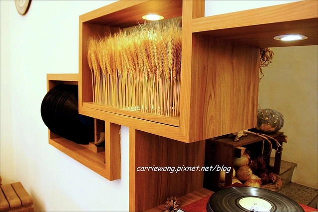 彰化巴特早午餐｜挑戰5公分之極限，費時30分鐘才可以完成的厚鬆餅，彰化現在也吃的到了哦！ @飛天璇的口袋