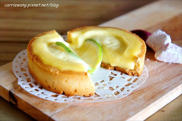 【台中蛋糕甜點】菈唯思法式甜點．La Vie Douce。檸檬塔酸不溜丟，但是好吃又驚艷，逢甲商圈美食推薦！ @飛天璇的口袋