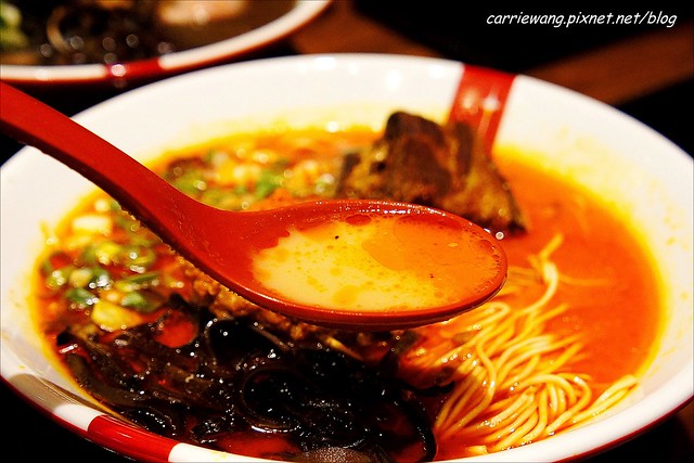 台中西屯｜Nagi豚骨拉麵 凪．東京拉麵大賞冠軍，每週都推出限定王 @飛天璇的口袋