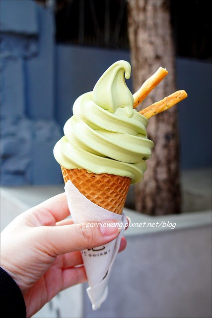 【台中冰品推薦】路地手作り氷菓子。隱藏在勤美誠品商圈巷弄間的日式手工霜淇淋，還有季節限定口味哦！ @飛天璇的口袋