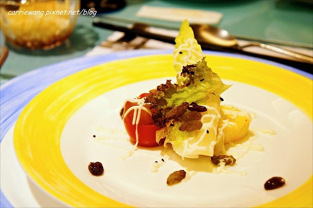 【台中美食推薦】三A鐵板燒。餐點變化性大，商業午餐CP值高，咖啡也好好喝，值得再訪！ @飛天璇的口袋