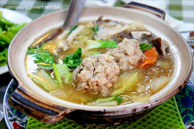 上海顧家飯館：重口味的上海料理，餐點不錯吃，但是盤子應該是可以換一下 @飛天璇的口袋