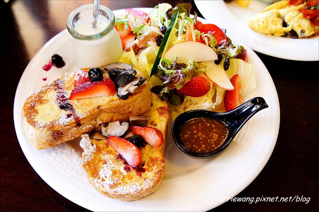 畢洛雅咖啡館．Beloya Caf&eacute;：餐點很豐盛又養生，咖啡也很好喝 @飛天璇的口袋