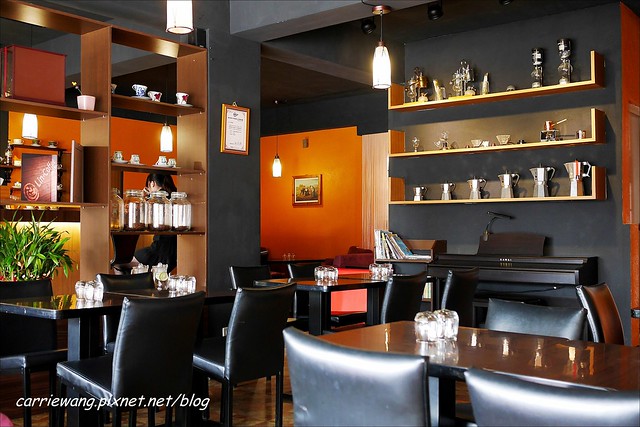 【金門美食推薦】Lin+ Coffee。手作咖啡飄香，還有超吸晴的蜜糖吐司和比利時鬆餅，在金門也可以悠閒地享受下午茶 @飛天璇的口袋